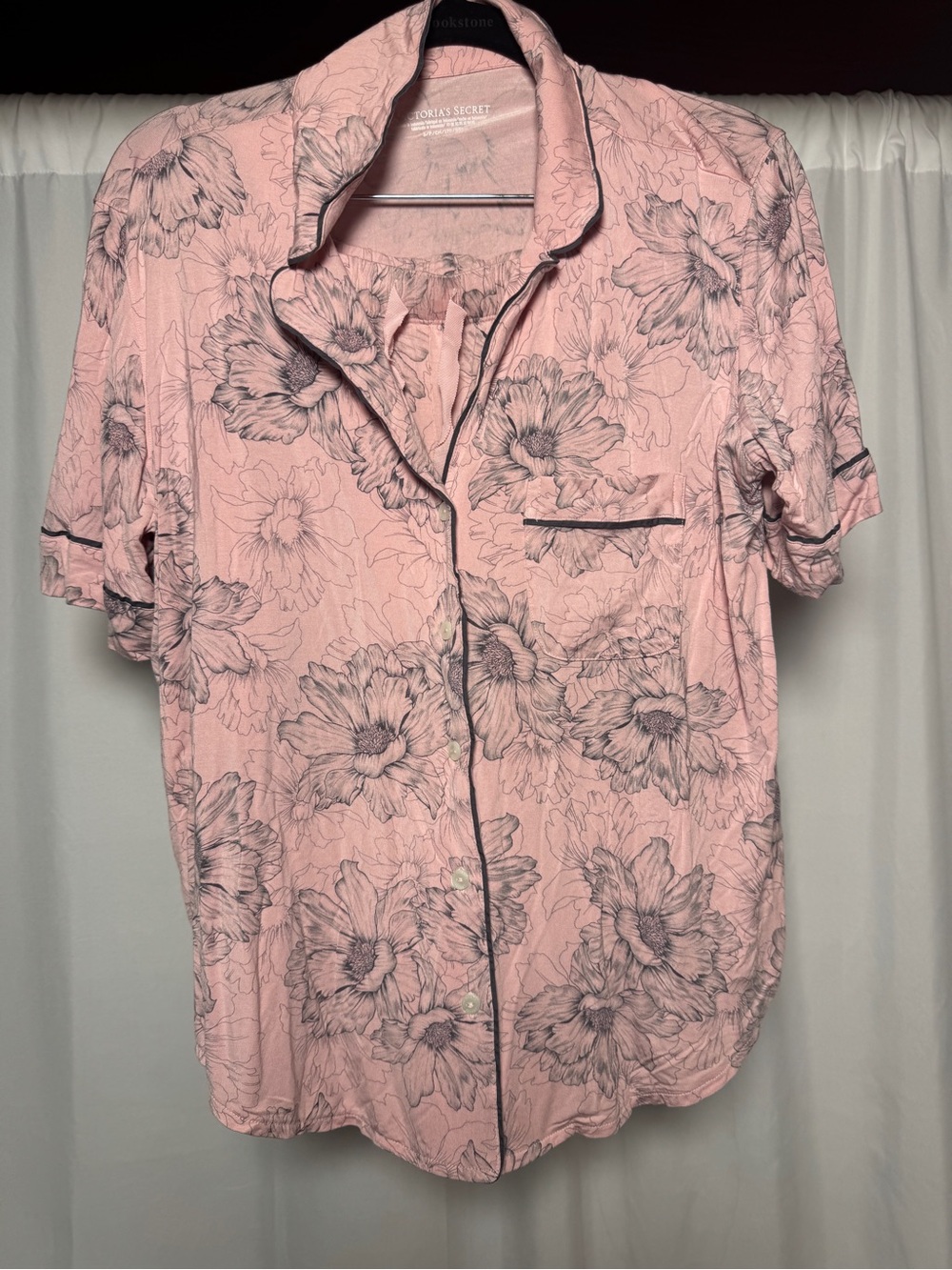 Victoria's Secret Short Pajama Set Floral Pink and Gray Black Piping Womens Sm